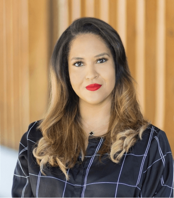 Rosa Esquina